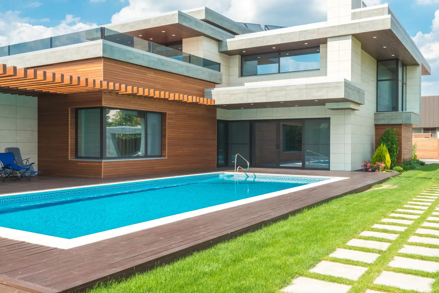 Swimming pool builders serving Moree Plains, NSW